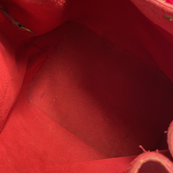Louis Vuitton Red Epi Leather Noé - Bucket/Boho Bag - Picture 6 of 9